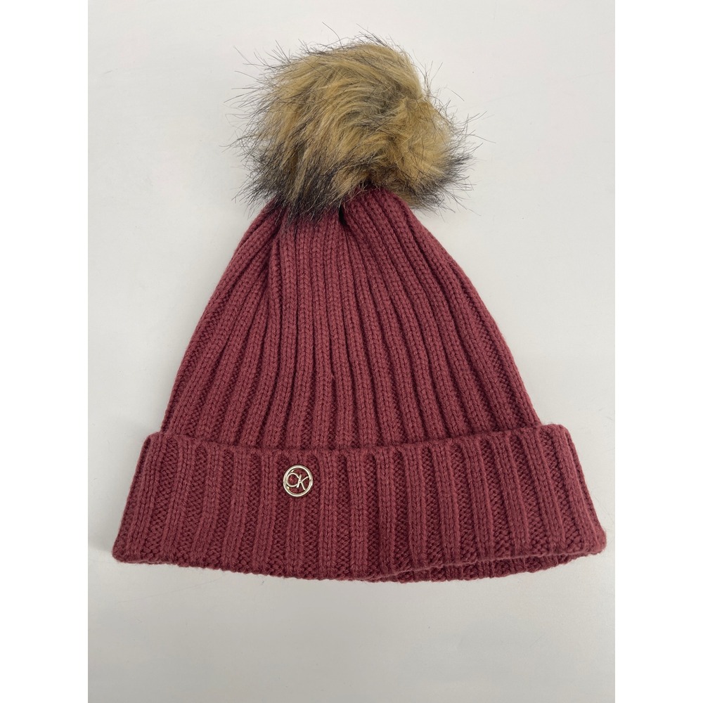 Calvin Klein Ribbed Knit Beanie Women OS Burgundy Faux Fur Pom Pom Gold CK Logo